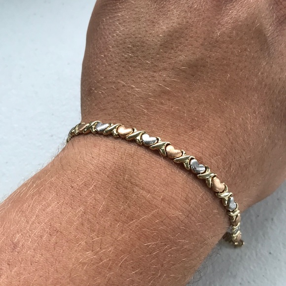 Vintage Jewelry - 14k Solid Gold X’s and Hearts Bracelet from Turkey